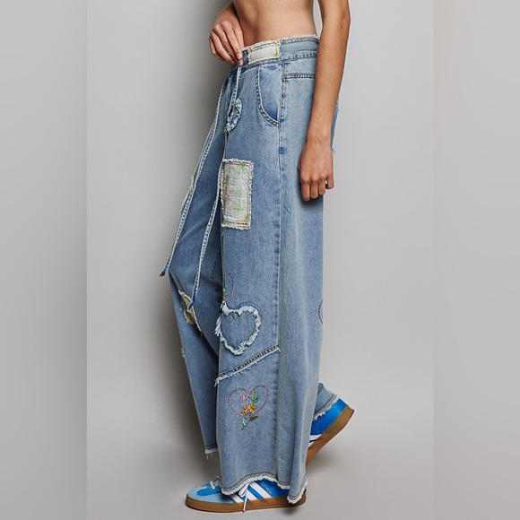 POL “ Heartthrob “ Wide Leg Jeans | Denim Blue - Picture 2 of 7